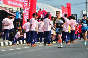 BIB: 130, 28038
                            <button type="button" onclick="openModal(11122525)" class="btn btn-primary btn-sm float-right btn-popup" data-toggle="modal" data-target=".modal-high-quality">
                        <i class="fas fa-shopping-cart"></i> Add to Cart
                    </button>
                                            <button type="button" onclick="isThisMe(11122525, true)" class="btn btn-success btn-sm float-right btn-popup btn-isme hidden" data-toggle="tooltip" data-placement="bottom" title="นี่คือรูปของคุณใช่ไหม คลิกที่นี่เพื่อเอาเข้าอัลบั้ม">
                        <i class="fas fa-plus"></i> Add to album
                    </button>
                    <button type="button" onclick="isThisMe(11122525, false)" class="btn btn-warning btn-sm float-right btn-popup btn-isnotme hidden">
                        <i class="fas fa-ban"></i> Remove from album
                    </button>