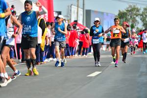BIB: 29874, 26563, 27098
                            <button type="button" onclick="openModal(11104051)" class="btn btn-primary btn-sm float-right btn-popup" data-toggle="modal" data-target=".modal-high-quality">
                        <i class="fas fa-shopping-cart"></i> Add to Cart
                    </button>
                                            <button type="button" onclick="isThisMe(11104051, true)" class="btn btn-success btn-sm float-right btn-popup btn-isme hidden" data-toggle="tooltip" data-placement="bottom" title="นี่คือรูปของคุณใช่ไหม คลิกที่นี่เพื่อเอาเข้าอัลบั้ม">
                        <i class="fas fa-plus"></i> Add to album
                    </button>
                    <button type="button" onclick="isThisMe(11104051, false)" class="btn btn-warning btn-sm float-right btn-popup btn-isnotme hidden">
                        <i class="fas fa-ban"></i> Remove from album
                    </button>