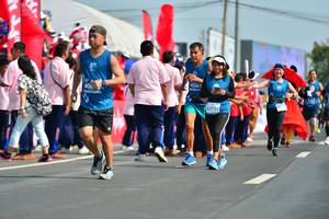 BIB: 24428
                            <button type="button" onclick="openModal(11108583)" class="btn btn-primary btn-sm float-right btn-popup" data-toggle="modal" data-target=".modal-high-quality">
                        <i class="fas fa-shopping-cart"></i> Add to Cart
                    </button>
                                            <button type="button" onclick="isThisMe(11108583, true)" class="btn btn-success btn-sm float-right btn-popup btn-isme hidden" data-toggle="tooltip" data-placement="bottom" title="นี่คือรูปของคุณใช่ไหม คลิกที่นี่เพื่อเอาเข้าอัลบั้ม">
                        <i class="fas fa-plus"></i> Add to album
                    </button>
                    <button type="button" onclick="isThisMe(11108583, false)" class="btn btn-warning btn-sm float-right btn-popup btn-isnotme hidden">
                        <i class="fas fa-ban"></i> Remove from album
                    </button>