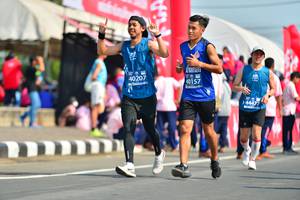 BIB: 40207, 40157, 44477
                            <button type="button" onclick="openModal(11142221)" class="btn btn-primary btn-sm float-right btn-popup" data-toggle="modal" data-target=".modal-high-quality">
                        <i class="fas fa-shopping-cart"></i> Add to Cart
                    </button>
                                            <button type="button" onclick="isThisMe(11142221, true)" class="btn btn-success btn-sm float-right btn-popup btn-isme hidden" data-toggle="tooltip" data-placement="bottom" title="นี่คือรูปของคุณใช่ไหม คลิกที่นี่เพื่อเอาเข้าอัลบั้ม">
                        <i class="fas fa-plus"></i> Add to album
                    </button>
                    <button type="button" onclick="isThisMe(11142221, false)" class="btn btn-warning btn-sm float-right btn-popup btn-isnotme hidden">
                        <i class="fas fa-ban"></i> Remove from album
                    </button>