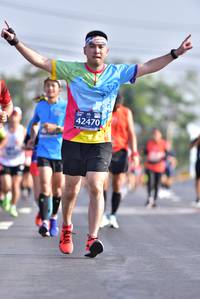 BIB: 2085, 27276, 40663
                            <button type="button" onclick="openModal(11612436)" class="btn btn-primary btn-sm float-right btn-popup" data-toggle="modal" data-target=".modal-high-quality">
                        <i class="fas fa-shopping-cart"></i> Add to Cart
                    </button>
                                            <button type="button" onclick="isThisMe(11612436, true)" class="btn btn-success btn-sm float-right btn-popup btn-isme hidden" data-toggle="tooltip" data-placement="bottom" title="นี่คือรูปของคุณใช่ไหม คลิกที่นี่เพื่อเอาเข้าอัลบั้ม">
                        <i class="fas fa-plus"></i> Add to album
                    </button>
                    <button type="button" onclick="isThisMe(11612436, false)" class="btn btn-warning btn-sm float-right btn-popup btn-isnotme hidden">
                        <i class="fas fa-ban"></i> Remove from album
                    </button>