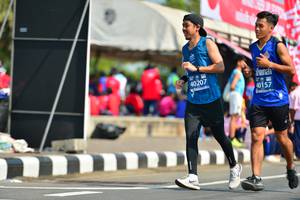 BIB: 23743, 41563, 25034
                            <button type="button" onclick="openModal(11142319)" class="btn btn-primary btn-sm float-right btn-popup" data-toggle="modal" data-target=".modal-high-quality">
                        <i class="fas fa-shopping-cart"></i> Add to Cart
                    </button>
                                            <button type="button" onclick="isThisMe(11142319, true)" class="btn btn-success btn-sm float-right btn-popup btn-isme hidden" data-toggle="tooltip" data-placement="bottom" title="นี่คือรูปของคุณใช่ไหม คลิกที่นี่เพื่อเอาเข้าอัลบั้ม">
                        <i class="fas fa-plus"></i> Add to album
                    </button>
                    <button type="button" onclick="isThisMe(11142319, false)" class="btn btn-warning btn-sm float-right btn-popup btn-isnotme hidden">
                        <i class="fas fa-ban"></i> Remove from album
                    </button>