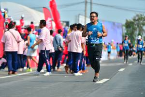 BIB: 22305, 24134
                            <button type="button" onclick="openModal(11116990)" class="btn btn-primary btn-sm float-right btn-popup" data-toggle="modal" data-target=".modal-high-quality">
                        <i class="fas fa-shopping-cart"></i> Add to Cart
                    </button>
                                            <button type="button" onclick="isThisMe(11116990, true)" class="btn btn-success btn-sm float-right btn-popup btn-isme hidden" data-toggle="tooltip" data-placement="bottom" title="นี่คือรูปของคุณใช่ไหม คลิกที่นี่เพื่อเอาเข้าอัลบั้ม">
                        <i class="fas fa-plus"></i> Add to album
                    </button>
                    <button type="button" onclick="isThisMe(11116990, false)" class="btn btn-warning btn-sm float-right btn-popup btn-isnotme hidden">
                        <i class="fas fa-ban"></i> Remove from album
                    </button>