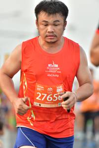 BIB: 200, 2765
                            <button type="button" onclick="openModal(11753379)" class="btn btn-primary btn-sm float-right btn-popup" data-toggle="modal" data-target=".modal-high-quality">
                        <i class="fas fa-shopping-cart"></i> Add to Cart
                    </button>
                                            <button type="button" onclick="isThisMe(11753379, true)" class="btn btn-success btn-sm float-right btn-popup btn-isme hidden" data-toggle="tooltip" data-placement="bottom" title="นี่คือรูปของคุณใช่ไหม คลิกที่นี่เพื่อเอาเข้าอัลบั้ม">
                        <i class="fas fa-plus"></i> Add to album
                    </button>
                    <button type="button" onclick="isThisMe(11753379, false)" class="btn btn-warning btn-sm float-right btn-popup btn-isnotme hidden">
                        <i class="fas fa-ban"></i> Remove from album
                    </button>