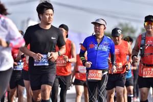 BIB: 4390, 2633, 322, 049, 81725, 20016
                            <button type="button" onclick="openModal(11276674)" class="btn btn-primary btn-sm float-right btn-popup" data-toggle="modal" data-target=".modal-high-quality">
                        <i class="fas fa-shopping-cart"></i> Add to Cart
                    </button>
                                            <button type="button" onclick="isThisMe(11276674, true)" class="btn btn-success btn-sm float-right btn-popup btn-isme hidden" data-toggle="tooltip" data-placement="bottom" title="นี่คือรูปของคุณใช่ไหม คลิกที่นี่เพื่อเอาเข้าอัลบั้ม">
                        <i class="fas fa-plus"></i> Add to album
                    </button>
                    <button type="button" onclick="isThisMe(11276674, false)" class="btn btn-warning btn-sm float-right btn-popup btn-isnotme hidden">
                        <i class="fas fa-ban"></i> Remove from album
                    </button>