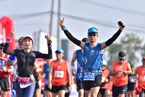 BIB: 25804
                            <button type="button" onclick="openModal(11281342)" class="btn btn-primary btn-sm float-right btn-popup" data-toggle="modal" data-target=".modal-high-quality">
                        <i class="fas fa-shopping-cart"></i> Add to Cart
                    </button>
                                            <button type="button" onclick="isThisMe(11281342, true)" class="btn btn-success btn-sm float-right btn-popup btn-isme hidden" data-toggle="tooltip" data-placement="bottom" title="นี่คือรูปของคุณใช่ไหม คลิกที่นี่เพื่อเอาเข้าอัลบั้ม">
                        <i class="fas fa-plus"></i> Add to album
                    </button>
                    <button type="button" onclick="isThisMe(11281342, false)" class="btn btn-warning btn-sm float-right btn-popup btn-isnotme hidden">
                        <i class="fas fa-ban"></i> Remove from album
                    </button>