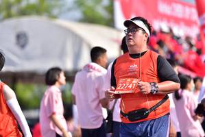 BIB: 25586, 21045, 21501, 20190
                            <button type="button" onclick="openModal(11647255)" class="btn btn-primary btn-sm float-right btn-popup" data-toggle="modal" data-target=".modal-high-quality">
                        <i class="fas fa-shopping-cart"></i> Add to Cart
                    </button>
                                            <button type="button" onclick="isThisMe(11647255, true)" class="btn btn-success btn-sm float-right btn-popup btn-isme hidden" data-toggle="tooltip" data-placement="bottom" title="นี่คือรูปของคุณใช่ไหม คลิกที่นี่เพื่อเอาเข้าอัลบั้ม">
                        <i class="fas fa-plus"></i> Add to album
                    </button>
                    <button type="button" onclick="isThisMe(11647255, false)" class="btn btn-warning btn-sm float-right btn-popup btn-isnotme hidden">
                        <i class="fas fa-ban"></i> Remove from album
                    </button>