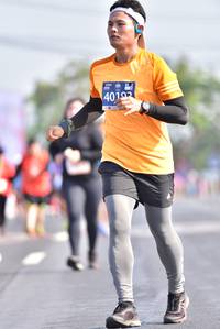 BIB: 40670, 25547, 22065
                            <button type="button" onclick="openModal(11682874)" class="btn btn-primary btn-sm float-right btn-popup" data-toggle="modal" data-target=".modal-high-quality">
                        <i class="fas fa-shopping-cart"></i> Add to Cart
                    </button>
                                            <button type="button" onclick="isThisMe(11682874, true)" class="btn btn-success btn-sm float-right btn-popup btn-isme hidden" data-toggle="tooltip" data-placement="bottom" title="นี่คือรูปของคุณใช่ไหม คลิกที่นี่เพื่อเอาเข้าอัลบั้ม">
                        <i class="fas fa-plus"></i> Add to album
                    </button>
                    <button type="button" onclick="isThisMe(11682874, false)" class="btn btn-warning btn-sm float-right btn-popup btn-isnotme hidden">
                        <i class="fas fa-ban"></i> Remove from album
                    </button>