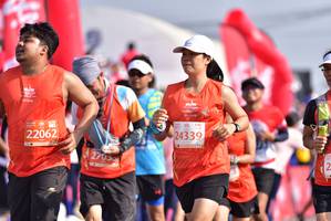 BIB: 21339, 26510, 2149, 144016
                            <button type="button" onclick="openModal(11689506)" class="btn btn-primary btn-sm float-right btn-popup" data-toggle="modal" data-target=".modal-high-quality">
                        <i class="fas fa-shopping-cart"></i> Add to Cart
                    </button>
                                            <button type="button" onclick="isThisMe(11689506, true)" class="btn btn-success btn-sm float-right btn-popup btn-isme hidden" data-toggle="tooltip" data-placement="bottom" title="นี่คือรูปของคุณใช่ไหม คลิกที่นี่เพื่อเอาเข้าอัลบั้ม">
                        <i class="fas fa-plus"></i> Add to album
                    </button>
                    <button type="button" onclick="isThisMe(11689506, false)" class="btn btn-warning btn-sm float-right btn-popup btn-isnotme hidden">
                        <i class="fas fa-ban"></i> Remove from album
                    </button>