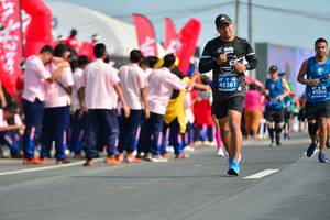 BIB: 45381, 41054
                            <button type="button" onclick="openModal(11102418)" class="btn btn-primary btn-sm float-right btn-popup" data-toggle="modal" data-target=".modal-high-quality">
                        <i class="fas fa-shopping-cart"></i> Add to Cart
                    </button>
                                            <button type="button" onclick="isThisMe(11102418, true)" class="btn btn-success btn-sm float-right btn-popup btn-isme hidden" data-toggle="tooltip" data-placement="bottom" title="นี่คือรูปของคุณใช่ไหม คลิกที่นี่เพื่อเอาเข้าอัลบั้ม">
                        <i class="fas fa-plus"></i> Add to album
                    </button>
                    <button type="button" onclick="isThisMe(11102418, false)" class="btn btn-warning btn-sm float-right btn-popup btn-isnotme hidden">
                        <i class="fas fa-ban"></i> Remove from album
                    </button>