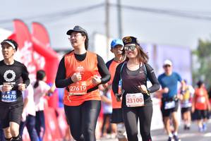BIB: 27619, 44478, 23100
                            <button type="button" onclick="openModal(11688718)" class="btn btn-primary btn-sm float-right btn-popup" data-toggle="modal" data-target=".modal-high-quality">
                        <i class="fas fa-shopping-cart"></i> Add to Cart
                    </button>
                                            <button type="button" onclick="isThisMe(11688718, true)" class="btn btn-success btn-sm float-right btn-popup btn-isme hidden" data-toggle="tooltip" data-placement="bottom" title="นี่คือรูปของคุณใช่ไหม คลิกที่นี่เพื่อเอาเข้าอัลบั้ม">
                        <i class="fas fa-plus"></i> Add to album
                    </button>
                    <button type="button" onclick="isThisMe(11688718, false)" class="btn btn-warning btn-sm float-right btn-popup btn-isnotme hidden">
                        <i class="fas fa-ban"></i> Remove from album
                    </button>