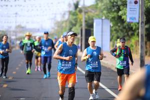 BIB: 0109, 42323, 81929
                            <button type="button" onclick="openModal(10854619)" class="btn btn-primary btn-sm float-right btn-popup" data-toggle="modal" data-target=".modal-high-quality">
                        <i class="fas fa-shopping-cart"></i> Add to Cart
                    </button>
                                            <button type="button" onclick="isThisMe(10854619, true)" class="btn btn-success btn-sm float-right btn-popup btn-isme hidden" data-toggle="tooltip" data-placement="bottom" title="นี่คือรูปของคุณใช่ไหม คลิกที่นี่เพื่อเอาเข้าอัลบั้ม">
                        <i class="fas fa-plus"></i> Add to album
                    </button>
                    <button type="button" onclick="isThisMe(10854619, false)" class="btn btn-warning btn-sm float-right btn-popup btn-isnotme hidden">
                        <i class="fas fa-ban"></i> Remove from album
                    </button>