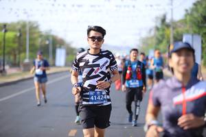 BIB: 41424
                            <button type="button" onclick="openModal(10859158)" class="btn btn-primary btn-sm float-right btn-popup" data-toggle="modal" data-target=".modal-high-quality">
                        <i class="fas fa-shopping-cart"></i> Add to Cart
                    </button>
                                            <button type="button" onclick="isThisMe(10859158, true)" class="btn btn-success btn-sm float-right btn-popup btn-isme hidden" data-toggle="tooltip" data-placement="bottom" title="นี่คือรูปของคุณใช่ไหม คลิกที่นี่เพื่อเอาเข้าอัลบั้ม">
                        <i class="fas fa-plus"></i> Add to album
                    </button>
                    <button type="button" onclick="isThisMe(10859158, false)" class="btn btn-warning btn-sm float-right btn-popup btn-isnotme hidden">
                        <i class="fas fa-ban"></i> Remove from album
                    </button>