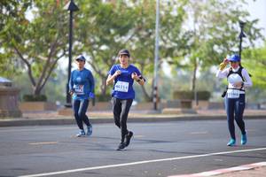 BIB: 46314, 143468, 082
                            <button type="button" onclick="openModal(10785420)" class="btn btn-primary btn-sm float-right btn-popup" data-toggle="modal" data-target=".modal-high-quality">
                        <i class="fas fa-shopping-cart"></i> Add to Cart
                    </button>
                                            <button type="button" onclick="isThisMe(10785420, true)" class="btn btn-success btn-sm float-right btn-popup btn-isme hidden" data-toggle="tooltip" data-placement="bottom" title="นี่คือรูปของคุณใช่ไหม คลิกที่นี่เพื่อเอาเข้าอัลบั้ม">
                        <i class="fas fa-plus"></i> Add to album
                    </button>
                    <button type="button" onclick="isThisMe(10785420, false)" class="btn btn-warning btn-sm float-right btn-popup btn-isnotme hidden">
                        <i class="fas fa-ban"></i> Remove from album
                    </button>