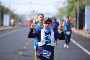 BIB: 9983, 23305, 22290
                            <button type="button" onclick="openModal(10857243)" class="btn btn-primary btn-sm float-right btn-popup" data-toggle="modal" data-target=".modal-high-quality">
                        <i class="fas fa-shopping-cart"></i> Add to Cart
                    </button>
                                            <button type="button" onclick="isThisMe(10857243, true)" class="btn btn-success btn-sm float-right btn-popup btn-isme hidden" data-toggle="tooltip" data-placement="bottom" title="นี่คือรูปของคุณใช่ไหม คลิกที่นี่เพื่อเอาเข้าอัลบั้ม">
                        <i class="fas fa-plus"></i> Add to album
                    </button>
                    <button type="button" onclick="isThisMe(10857243, false)" class="btn btn-warning btn-sm float-right btn-popup btn-isnotme hidden">
                        <i class="fas fa-ban"></i> Remove from album
                    </button>