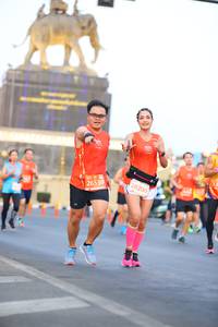 BIB: 28200, 26539, 
                            <button type="button" onclick="openModal(10774078)" class="btn btn-primary btn-sm float-right btn-popup" data-toggle="modal" data-target=".modal-high-quality">
                        <i class="fas fa-shopping-cart"></i> Add to Cart
                    </button>
                                            <button type="button" onclick="isThisMe(10774078, true)" class="btn btn-success btn-sm float-right btn-popup btn-isme hidden" data-toggle="tooltip" data-placement="bottom" title="นี่คือรูปของคุณใช่ไหม คลิกที่นี่เพื่อเอาเข้าอัลบั้ม">
                        <i class="fas fa-plus"></i> Add to album
                    </button>
                    <button type="button" onclick="isThisMe(10774078, false)" class="btn btn-warning btn-sm float-right btn-popup btn-isnotme hidden">
                        <i class="fas fa-ban"></i> Remove from album
                    </button>