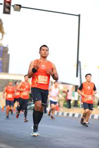 BIB: 25940
                            <button type="button" onclick="openModal(10803253)" class="btn btn-primary btn-sm float-right btn-popup" data-toggle="modal" data-target=".modal-high-quality">
                        <i class="fas fa-shopping-cart"></i> Add to Cart
                    </button>
                                            <button type="button" onclick="isThisMe(10803253, true)" class="btn btn-success btn-sm float-right btn-popup btn-isme hidden" data-toggle="tooltip" data-placement="bottom" title="นี่คือรูปของคุณใช่ไหม คลิกที่นี่เพื่อเอาเข้าอัลบั้ม">
                        <i class="fas fa-plus"></i> Add to album
                    </button>
                    <button type="button" onclick="isThisMe(10803253, false)" class="btn btn-warning btn-sm float-right btn-popup btn-isnotme hidden">
                        <i class="fas fa-ban"></i> Remove from album
                    </button>