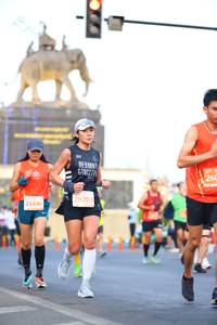 BIB: 260, 28203, 23446
                            <button type="button" onclick="openModal(10818973)" class="btn btn-primary btn-sm float-right btn-popup" data-toggle="modal" data-target=".modal-high-quality">
                        <i class="fas fa-shopping-cart"></i> Add to Cart
                    </button>
                                            <button type="button" onclick="isThisMe(10818973, true)" class="btn btn-success btn-sm float-right btn-popup btn-isme hidden" data-toggle="tooltip" data-placement="bottom" title="นี่คือรูปของคุณใช่ไหม คลิกที่นี่เพื่อเอาเข้าอัลบั้ม">
                        <i class="fas fa-plus"></i> Add to album
                    </button>
                    <button type="button" onclick="isThisMe(10818973, false)" class="btn btn-warning btn-sm float-right btn-popup btn-isnotme hidden">
                        <i class="fas fa-ban"></i> Remove from album
                    </button>