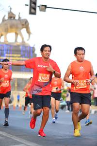 BIB: 81609, 25663, 21025
                            <button type="button" onclick="openModal(10800358)" class="btn btn-primary btn-sm float-right btn-popup" data-toggle="modal" data-target=".modal-high-quality">
                        <i class="fas fa-shopping-cart"></i> Add to Cart
                    </button>
                                            <button type="button" onclick="isThisMe(10800358, true)" class="btn btn-success btn-sm float-right btn-popup btn-isme hidden" data-toggle="tooltip" data-placement="bottom" title="นี่คือรูปของคุณใช่ไหม คลิกที่นี่เพื่อเอาเข้าอัลบั้ม">
                        <i class="fas fa-plus"></i> Add to album
                    </button>
                    <button type="button" onclick="isThisMe(10800358, false)" class="btn btn-warning btn-sm float-right btn-popup btn-isnotme hidden">
                        <i class="fas fa-ban"></i> Remove from album
                    </button>