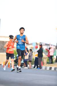 BIB: 4552, 81234
                            <button type="button" onclick="openModal(10761985)" class="btn btn-primary btn-sm float-right btn-popup" data-toggle="modal" data-target=".modal-high-quality">
                        <i class="fas fa-shopping-cart"></i> Add to Cart
                    </button>
                                            <button type="button" onclick="isThisMe(10761985, true)" class="btn btn-success btn-sm float-right btn-popup btn-isme hidden" data-toggle="tooltip" data-placement="bottom" title="นี่คือรูปของคุณใช่ไหม คลิกที่นี่เพื่อเอาเข้าอัลบั้ม">
                        <i class="fas fa-plus"></i> Add to album
                    </button>
                    <button type="button" onclick="isThisMe(10761985, false)" class="btn btn-warning btn-sm float-right btn-popup btn-isnotme hidden">
                        <i class="fas fa-ban"></i> Remove from album
                    </button>