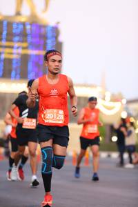 BIB: 20128, 2004
                            <button type="button" onclick="openModal(10718465)" class="btn btn-primary btn-sm float-right btn-popup" data-toggle="modal" data-target=".modal-high-quality">
                        <i class="fas fa-shopping-cart"></i> Add to Cart
                    </button>
                                            <button type="button" onclick="isThisMe(10718465, true)" class="btn btn-success btn-sm float-right btn-popup btn-isme hidden" data-toggle="tooltip" data-placement="bottom" title="นี่คือรูปของคุณใช่ไหม คลิกที่นี่เพื่อเอาเข้าอัลบั้ม">
                        <i class="fas fa-plus"></i> Add to album
                    </button>
                    <button type="button" onclick="isThisMe(10718465, false)" class="btn btn-warning btn-sm float-right btn-popup btn-isnotme hidden">
                        <i class="fas fa-ban"></i> Remove from album
                    </button>