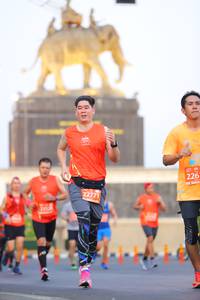 BIB: 226, 22771, 221
                            <button type="button" onclick="openModal(10731501)" class="btn btn-primary btn-sm float-right btn-popup" data-toggle="modal" data-target=".modal-high-quality">
                        <i class="fas fa-shopping-cart"></i> Add to Cart
                    </button>
                                            <button type="button" onclick="isThisMe(10731501, true)" class="btn btn-success btn-sm float-right btn-popup btn-isme hidden" data-toggle="tooltip" data-placement="bottom" title="นี่คือรูปของคุณใช่ไหม คลิกที่นี่เพื่อเอาเข้าอัลบั้ม">
                        <i class="fas fa-plus"></i> Add to album
                    </button>
                    <button type="button" onclick="isThisMe(10731501, false)" class="btn btn-warning btn-sm float-right btn-popup btn-isnotme hidden">
                        <i class="fas fa-ban"></i> Remove from album
                    </button>