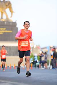 BIB: 20107
                            <button type="button" onclick="openModal(10735017)" class="btn btn-primary btn-sm float-right btn-popup" data-toggle="modal" data-target=".modal-high-quality">
                        <i class="fas fa-shopping-cart"></i> Add to Cart
                    </button>
                                            <button type="button" onclick="isThisMe(10735017, true)" class="btn btn-success btn-sm float-right btn-popup btn-isme hidden" data-toggle="tooltip" data-placement="bottom" title="นี่คือรูปของคุณใช่ไหม คลิกที่นี่เพื่อเอาเข้าอัลบั้ม">
                        <i class="fas fa-plus"></i> Add to album
                    </button>
                    <button type="button" onclick="isThisMe(10735017, false)" class="btn btn-warning btn-sm float-right btn-popup btn-isnotme hidden">
                        <i class="fas fa-ban"></i> Remove from album
                    </button>
