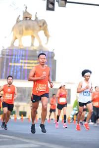 BIB: 26492, 401, 2008
                            <button type="button" onclick="openModal(10763116)" class="btn btn-primary btn-sm float-right btn-popup" data-toggle="modal" data-target=".modal-high-quality">
                        <i class="fas fa-shopping-cart"></i> Add to Cart
                    </button>
                                            <button type="button" onclick="isThisMe(10763116, true)" class="btn btn-success btn-sm float-right btn-popup btn-isme hidden" data-toggle="tooltip" data-placement="bottom" title="นี่คือรูปของคุณใช่ไหม คลิกที่นี่เพื่อเอาเข้าอัลบั้ม">
                        <i class="fas fa-plus"></i> Add to album
                    </button>
                    <button type="button" onclick="isThisMe(10763116, false)" class="btn btn-warning btn-sm float-right btn-popup btn-isnotme hidden">
                        <i class="fas fa-ban"></i> Remove from album
                    </button>