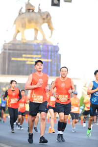 BIB: 20882, 26376
                            <button type="button" onclick="openModal(10771953)" class="btn btn-primary btn-sm float-right btn-popup" data-toggle="modal" data-target=".modal-high-quality">
                        <i class="fas fa-shopping-cart"></i> Add to Cart
                    </button>
                                            <button type="button" onclick="isThisMe(10771953, true)" class="btn btn-success btn-sm float-right btn-popup btn-isme hidden" data-toggle="tooltip" data-placement="bottom" title="นี่คือรูปของคุณใช่ไหม คลิกที่นี่เพื่อเอาเข้าอัลบั้ม">
                        <i class="fas fa-plus"></i> Add to album
                    </button>
                    <button type="button" onclick="isThisMe(10771953, false)" class="btn btn-warning btn-sm float-right btn-popup btn-isnotme hidden">
                        <i class="fas fa-ban"></i> Remove from album
                    </button>
