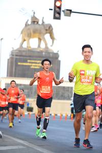 BIB: 100, 20941, 26277
                            <button type="button" onclick="openModal(10799374)" class="btn btn-primary btn-sm float-right btn-popup" data-toggle="modal" data-target=".modal-high-quality">
                        <i class="fas fa-shopping-cart"></i> Add to Cart
                    </button>
                                            <button type="button" onclick="isThisMe(10799374, true)" class="btn btn-success btn-sm float-right btn-popup btn-isme hidden" data-toggle="tooltip" data-placement="bottom" title="นี่คือรูปของคุณใช่ไหม คลิกที่นี่เพื่อเอาเข้าอัลบั้ม">
                        <i class="fas fa-plus"></i> Add to album
                    </button>
                    <button type="button" onclick="isThisMe(10799374, false)" class="btn btn-warning btn-sm float-right btn-popup btn-isnotme hidden">
                        <i class="fas fa-ban"></i> Remove from album
                    </button>