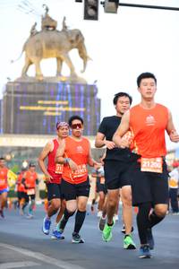 BIB: 21200, 212, 425901
                            <button type="button" onclick="openModal(10793229)" class="btn btn-primary btn-sm float-right btn-popup" data-toggle="modal" data-target=".modal-high-quality">
                        <i class="fas fa-shopping-cart"></i> Add to Cart
                    </button>
                                            <button type="button" onclick="isThisMe(10793229, true)" class="btn btn-success btn-sm float-right btn-popup btn-isme hidden" data-toggle="tooltip" data-placement="bottom" title="นี่คือรูปของคุณใช่ไหม คลิกที่นี่เพื่อเอาเข้าอัลบั้ม">
                        <i class="fas fa-plus"></i> Add to album
                    </button>
                    <button type="button" onclick="isThisMe(10793229, false)" class="btn btn-warning btn-sm float-right btn-popup btn-isnotme hidden">
                        <i class="fas fa-ban"></i> Remove from album
                    </button>