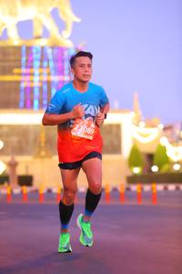BIB: 22089
                            <button type="button" onclick="openModal(10693677)" class="btn btn-primary btn-sm float-right btn-popup" data-toggle="modal" data-target=".modal-high-quality">
                        <i class="fas fa-shopping-cart"></i> Add to Cart
                    </button>
                                            <button type="button" onclick="isThisMe(10693677, true)" class="btn btn-success btn-sm float-right btn-popup btn-isme hidden" data-toggle="tooltip" data-placement="bottom" title="นี่คือรูปของคุณใช่ไหม คลิกที่นี่เพื่อเอาเข้าอัลบั้ม">
                        <i class="fas fa-plus"></i> Add to album
                    </button>
                    <button type="button" onclick="isThisMe(10693677, false)" class="btn btn-warning btn-sm float-right btn-popup btn-isnotme hidden">
                        <i class="fas fa-ban"></i> Remove from album
                    </button>
