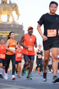 BIB: 26592, 80261, 00161, 8163, 81829
                            <button type="button" onclick="openModal(10736001)" class="btn btn-primary btn-sm float-right btn-popup" data-toggle="modal" data-target=".modal-high-quality">
                        <i class="fas fa-shopping-cart"></i> Add to Cart
                    </button>
                                            <button type="button" onclick="isThisMe(10736001, true)" class="btn btn-success btn-sm float-right btn-popup btn-isme hidden" data-toggle="tooltip" data-placement="bottom" title="นี่คือรูปของคุณใช่ไหม คลิกที่นี่เพื่อเอาเข้าอัลบั้ม">
                        <i class="fas fa-plus"></i> Add to album
                    </button>
                    <button type="button" onclick="isThisMe(10736001, false)" class="btn btn-warning btn-sm float-right btn-popup btn-isnotme hidden">
                        <i class="fas fa-ban"></i> Remove from album
                    </button>