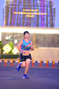 BIB: 877
                            <button type="button" onclick="openModal(10694918)" class="btn btn-primary btn-sm float-right btn-popup" data-toggle="modal" data-target=".modal-high-quality">
                        <i class="fas fa-shopping-cart"></i> Add to Cart
                    </button>
                                            <button type="button" onclick="isThisMe(10694918, true)" class="btn btn-success btn-sm float-right btn-popup btn-isme hidden" data-toggle="tooltip" data-placement="bottom" title="นี่คือรูปของคุณใช่ไหม คลิกที่นี่เพื่อเอาเข้าอัลบั้ม">
                        <i class="fas fa-plus"></i> Add to album
                    </button>
                    <button type="button" onclick="isThisMe(10694918, false)" class="btn btn-warning btn-sm float-right btn-popup btn-isnotme hidden">
                        <i class="fas fa-ban"></i> Remove from album
                    </button>