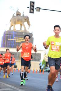 BIB: 100, 20941, 26277
                            <button type="button" onclick="openModal(10799565)" class="btn btn-primary btn-sm float-right btn-popup" data-toggle="modal" data-target=".modal-high-quality">
                        <i class="fas fa-shopping-cart"></i> Add to Cart
                    </button>
                                            <button type="button" onclick="isThisMe(10799565, true)" class="btn btn-success btn-sm float-right btn-popup btn-isme hidden" data-toggle="tooltip" data-placement="bottom" title="นี่คือรูปของคุณใช่ไหม คลิกที่นี่เพื่อเอาเข้าอัลบั้ม">
                        <i class="fas fa-plus"></i> Add to album
                    </button>
                    <button type="button" onclick="isThisMe(10799565, false)" class="btn btn-warning btn-sm float-right btn-popup btn-isnotme hidden">
                        <i class="fas fa-ban"></i> Remove from album
                    </button>