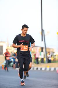 BIB: 22284
                            <button type="button" onclick="openModal(10772272)" class="btn btn-primary btn-sm float-right btn-popup" data-toggle="modal" data-target=".modal-high-quality">
                        <i class="fas fa-shopping-cart"></i> Add to Cart
                    </button>
                                            <button type="button" onclick="isThisMe(10772272, true)" class="btn btn-success btn-sm float-right btn-popup btn-isme hidden" data-toggle="tooltip" data-placement="bottom" title="นี่คือรูปของคุณใช่ไหม คลิกที่นี่เพื่อเอาเข้าอัลบั้ม">
                        <i class="fas fa-plus"></i> Add to album
                    </button>
                    <button type="button" onclick="isThisMe(10772272, false)" class="btn btn-warning btn-sm float-right btn-popup btn-isnotme hidden">
                        <i class="fas fa-ban"></i> Remove from album
                    </button>