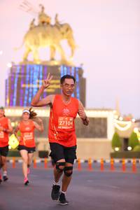 BIB: 27104, 
                            <button type="button" onclick="openModal(10706487)" class="btn btn-primary btn-sm float-right btn-popup" data-toggle="modal" data-target=".modal-high-quality">
                        <i class="fas fa-shopping-cart"></i> Add to Cart
                    </button>
                                            <button type="button" onclick="isThisMe(10706487, true)" class="btn btn-success btn-sm float-right btn-popup btn-isme hidden" data-toggle="tooltip" data-placement="bottom" title="นี่คือรูปของคุณใช่ไหม คลิกที่นี่เพื่อเอาเข้าอัลบั้ม">
                        <i class="fas fa-plus"></i> Add to album
                    </button>
                    <button type="button" onclick="isThisMe(10706487, false)" class="btn btn-warning btn-sm float-right btn-popup btn-isnotme hidden">
                        <i class="fas fa-ban"></i> Remove from album
                    </button>