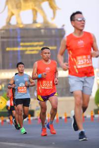 BIB: 25753, 27272, 20454
                            <button type="button" onclick="openModal(10725348)" class="btn btn-primary btn-sm float-right btn-popup" data-toggle="modal" data-target=".modal-high-quality">
                        <i class="fas fa-shopping-cart"></i> Add to Cart
                    </button>
                                            <button type="button" onclick="isThisMe(10725348, true)" class="btn btn-success btn-sm float-right btn-popup btn-isme hidden" data-toggle="tooltip" data-placement="bottom" title="นี่คือรูปของคุณใช่ไหม คลิกที่นี่เพื่อเอาเข้าอัลบั้ม">
                        <i class="fas fa-plus"></i> Add to album
                    </button>
                    <button type="button" onclick="isThisMe(10725348, false)" class="btn btn-warning btn-sm float-right btn-popup btn-isnotme hidden">
                        <i class="fas fa-ban"></i> Remove from album
                    </button>