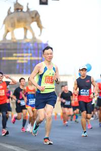 BIB: 21328, 40053
                            <button type="button" onclick="openModal(10781600)" class="btn btn-primary btn-sm float-right btn-popup" data-toggle="modal" data-target=".modal-high-quality">
                        <i class="fas fa-shopping-cart"></i> Add to Cart
                    </button>
                                            <button type="button" onclick="isThisMe(10781600, true)" class="btn btn-success btn-sm float-right btn-popup btn-isme hidden" data-toggle="tooltip" data-placement="bottom" title="นี่คือรูปของคุณใช่ไหม คลิกที่นี่เพื่อเอาเข้าอัลบั้ม">
                        <i class="fas fa-plus"></i> Add to album
                    </button>
                    <button type="button" onclick="isThisMe(10781600, false)" class="btn btn-warning btn-sm float-right btn-popup btn-isnotme hidden">
                        <i class="fas fa-ban"></i> Remove from album
                    </button>