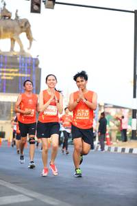 BIB: 28062, 25737
                            <button type="button" onclick="openModal(10801701)" class="btn btn-primary btn-sm float-right btn-popup" data-toggle="modal" data-target=".modal-high-quality">
                        <i class="fas fa-shopping-cart"></i> Add to Cart
                    </button>
                                            <button type="button" onclick="isThisMe(10801701, true)" class="btn btn-success btn-sm float-right btn-popup btn-isme hidden" data-toggle="tooltip" data-placement="bottom" title="นี่คือรูปของคุณใช่ไหม คลิกที่นี่เพื่อเอาเข้าอัลบั้ม">
                        <i class="fas fa-plus"></i> Add to album
                    </button>
                    <button type="button" onclick="isThisMe(10801701, false)" class="btn btn-warning btn-sm float-right btn-popup btn-isnotme hidden">
                        <i class="fas fa-ban"></i> Remove from album
                    </button>