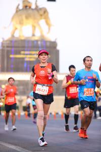 BIB: 27813, 28421, 26147
                            <button type="button" onclick="openModal(10721277)" class="btn btn-primary btn-sm float-right btn-popup" data-toggle="modal" data-target=".modal-high-quality">
                        <i class="fas fa-shopping-cart"></i> Add to Cart
                    </button>
                                            <button type="button" onclick="isThisMe(10721277, true)" class="btn btn-success btn-sm float-right btn-popup btn-isme hidden" data-toggle="tooltip" data-placement="bottom" title="นี่คือรูปของคุณใช่ไหม คลิกที่นี่เพื่อเอาเข้าอัลบั้ม">
                        <i class="fas fa-plus"></i> Add to album
                    </button>
                    <button type="button" onclick="isThisMe(10721277, false)" class="btn btn-warning btn-sm float-right btn-popup btn-isnotme hidden">
                        <i class="fas fa-ban"></i> Remove from album
                    </button>