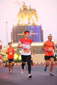 BIB: 26403, 83911
                            <button type="button" onclick="openModal(10709579)" class="btn btn-primary btn-sm float-right btn-popup" data-toggle="modal" data-target=".modal-high-quality">
                        <i class="fas fa-shopping-cart"></i> Add to Cart
                    </button>
                                            <button type="button" onclick="isThisMe(10709579, true)" class="btn btn-success btn-sm float-right btn-popup btn-isme hidden" data-toggle="tooltip" data-placement="bottom" title="นี่คือรูปของคุณใช่ไหม คลิกที่นี่เพื่อเอาเข้าอัลบั้ม">
                        <i class="fas fa-plus"></i> Add to album
                    </button>
                    <button type="button" onclick="isThisMe(10709579, false)" class="btn btn-warning btn-sm float-right btn-popup btn-isnotme hidden">
                        <i class="fas fa-ban"></i> Remove from album
                    </button>