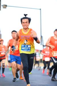 BIB: 40371, 216
                            <button type="button" onclick="openModal(10846068)" class="btn btn-primary btn-sm float-right btn-popup" data-toggle="modal" data-target=".modal-high-quality">
                        <i class="fas fa-shopping-cart"></i> Add to Cart
                    </button>
                                            <button type="button" onclick="isThisMe(10846068, true)" class="btn btn-success btn-sm float-right btn-popup btn-isme hidden" data-toggle="tooltip" data-placement="bottom" title="นี่คือรูปของคุณใช่ไหม คลิกที่นี่เพื่อเอาเข้าอัลบั้ม">
                        <i class="fas fa-plus"></i> Add to album
                    </button>
                    <button type="button" onclick="isThisMe(10846068, false)" class="btn btn-warning btn-sm float-right btn-popup btn-isnotme hidden">
                        <i class="fas fa-ban"></i> Remove from album
                    </button>