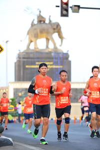 BIB: 1563, 26510, 26077
                            <button type="button" onclick="openModal(10796304)" class="btn btn-primary btn-sm float-right btn-popup" data-toggle="modal" data-target=".modal-high-quality">
                        <i class="fas fa-shopping-cart"></i> Add to Cart
                    </button>
                                            <button type="button" onclick="isThisMe(10796304, true)" class="btn btn-success btn-sm float-right btn-popup btn-isme hidden" data-toggle="tooltip" data-placement="bottom" title="นี่คือรูปของคุณใช่ไหม คลิกที่นี่เพื่อเอาเข้าอัลบั้ม">
                        <i class="fas fa-plus"></i> Add to album
                    </button>
                    <button type="button" onclick="isThisMe(10796304, false)" class="btn btn-warning btn-sm float-right btn-popup btn-isnotme hidden">
                        <i class="fas fa-ban"></i> Remove from album
                    </button>