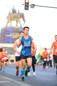 BIB: 40143
                            <button type="button" onclick="openModal(10828322)" class="btn btn-primary btn-sm float-right btn-popup" data-toggle="modal" data-target=".modal-high-quality">
                        <i class="fas fa-shopping-cart"></i> Add to Cart
                    </button>
                                            <button type="button" onclick="isThisMe(10828322, true)" class="btn btn-success btn-sm float-right btn-popup btn-isme hidden" data-toggle="tooltip" data-placement="bottom" title="นี่คือรูปของคุณใช่ไหม คลิกที่นี่เพื่อเอาเข้าอัลบั้ม">
                        <i class="fas fa-plus"></i> Add to album
                    </button>
                    <button type="button" onclick="isThisMe(10828322, false)" class="btn btn-warning btn-sm float-right btn-popup btn-isnotme hidden">
                        <i class="fas fa-ban"></i> Remove from album
                    </button>