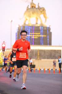 BIB: 25733, 2640
                            <button type="button" onclick="openModal(10712541)" class="btn btn-primary btn-sm float-right btn-popup" data-toggle="modal" data-target=".modal-high-quality">
                        <i class="fas fa-shopping-cart"></i> Add to Cart
                    </button>
                                            <button type="button" onclick="isThisMe(10712541, true)" class="btn btn-success btn-sm float-right btn-popup btn-isme hidden" data-toggle="tooltip" data-placement="bottom" title="นี่คือรูปของคุณใช่ไหม คลิกที่นี่เพื่อเอาเข้าอัลบั้ม">
                        <i class="fas fa-plus"></i> Add to album
                    </button>
                    <button type="button" onclick="isThisMe(10712541, false)" class="btn btn-warning btn-sm float-right btn-popup btn-isnotme hidden">
                        <i class="fas fa-ban"></i> Remove from album
                    </button>