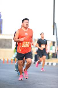 BIB: 22387
                            <button type="button" onclick="openModal(10766372)" class="btn btn-primary btn-sm float-right btn-popup" data-toggle="modal" data-target=".modal-high-quality">
                        <i class="fas fa-shopping-cart"></i> Add to Cart
                    </button>
                                            <button type="button" onclick="isThisMe(10766372, true)" class="btn btn-success btn-sm float-right btn-popup btn-isme hidden" data-toggle="tooltip" data-placement="bottom" title="นี่คือรูปของคุณใช่ไหม คลิกที่นี่เพื่อเอาเข้าอัลบั้ม">
                        <i class="fas fa-plus"></i> Add to album
                    </button>
                    <button type="button" onclick="isThisMe(10766372, false)" class="btn btn-warning btn-sm float-right btn-popup btn-isnotme hidden">
                        <i class="fas fa-ban"></i> Remove from album
                    </button>