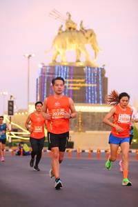 BIB: 20390, 23056, 2642
                            <button type="button" onclick="openModal(10704904)" class="btn btn-primary btn-sm float-right btn-popup" data-toggle="modal" data-target=".modal-high-quality">
                        <i class="fas fa-shopping-cart"></i> Add to Cart
                    </button>
                                            <button type="button" onclick="isThisMe(10704904, true)" class="btn btn-success btn-sm float-right btn-popup btn-isme hidden" data-toggle="tooltip" data-placement="bottom" title="นี่คือรูปของคุณใช่ไหม คลิกที่นี่เพื่อเอาเข้าอัลบั้ม">
                        <i class="fas fa-plus"></i> Add to album
                    </button>
                    <button type="button" onclick="isThisMe(10704904, false)" class="btn btn-warning btn-sm float-right btn-popup btn-isnotme hidden">
                        <i class="fas fa-ban"></i> Remove from album
                    </button>