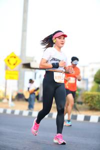 BIB: 83915
                            <button type="button" onclick="openModal(10804195)" class="btn btn-primary btn-sm float-right btn-popup" data-toggle="modal" data-target=".modal-high-quality">
                        <i class="fas fa-shopping-cart"></i> Add to Cart
                    </button>
                                            <button type="button" onclick="isThisMe(10804195, true)" class="btn btn-success btn-sm float-right btn-popup btn-isme hidden" data-toggle="tooltip" data-placement="bottom" title="นี่คือรูปของคุณใช่ไหม คลิกที่นี่เพื่อเอาเข้าอัลบั้ม">
                        <i class="fas fa-plus"></i> Add to album
                    </button>
                    <button type="button" onclick="isThisMe(10804195, false)" class="btn btn-warning btn-sm float-right btn-popup btn-isnotme hidden">
                        <i class="fas fa-ban"></i> Remove from album
                    </button>