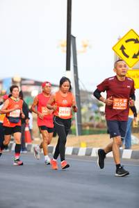 BIB: 25560, 28303, 28805
                            <button type="button" onclick="openModal(10789233)" class="btn btn-primary btn-sm float-right btn-popup" data-toggle="modal" data-target=".modal-high-quality">
                        <i class="fas fa-shopping-cart"></i> Add to Cart
                    </button>
                                            <button type="button" onclick="isThisMe(10789233, true)" class="btn btn-success btn-sm float-right btn-popup btn-isme hidden" data-toggle="tooltip" data-placement="bottom" title="นี่คือรูปของคุณใช่ไหม คลิกที่นี่เพื่อเอาเข้าอัลบั้ม">
                        <i class="fas fa-plus"></i> Add to album
                    </button>
                    <button type="button" onclick="isThisMe(10789233, false)" class="btn btn-warning btn-sm float-right btn-popup btn-isnotme hidden">
                        <i class="fas fa-ban"></i> Remove from album
                    </button>